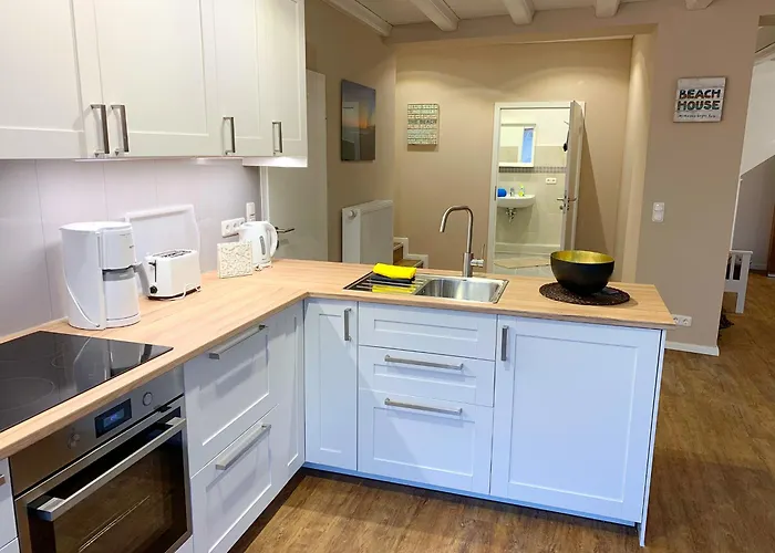 Arp House Mit Terrasse Und Parkplatz